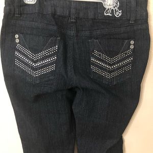 Revolt jeans with decorated back pockets